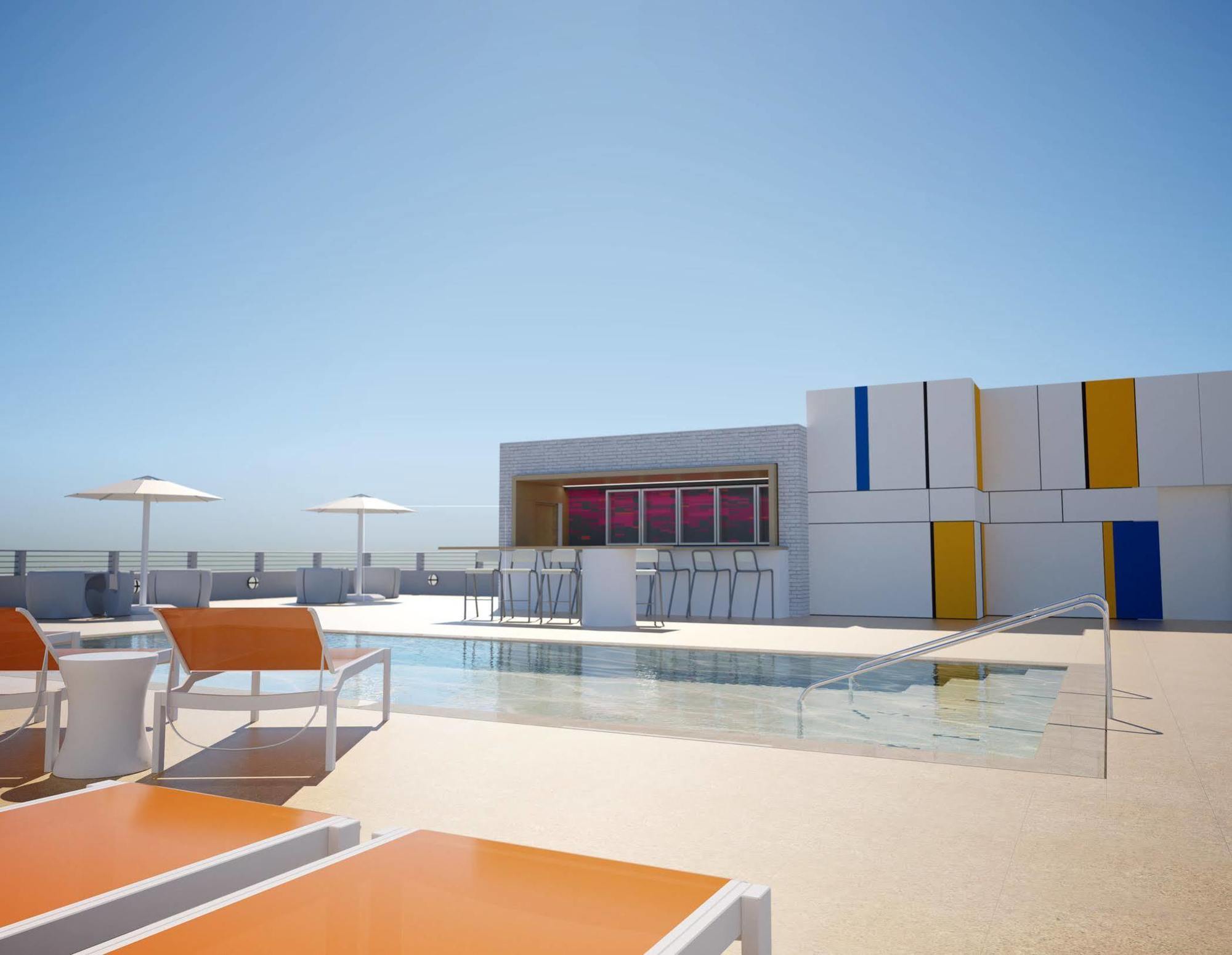 Aloft Downtown 4*